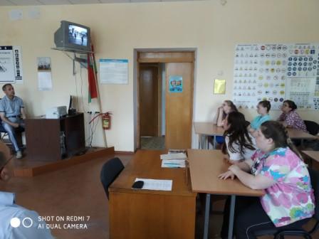 IMG-5c82ee879bf6d0166311a7e1ed19b208-V